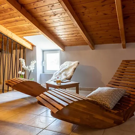 ヴィラ Villasdinafplio - Diva & Perla