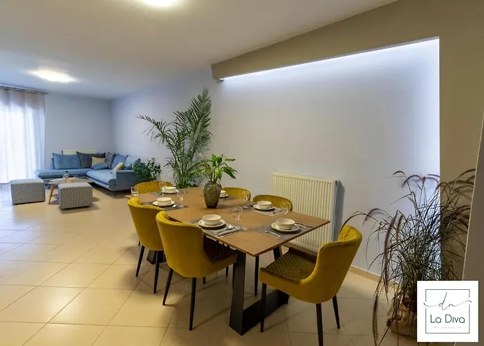 Villasdinafplio - Diva & Perla