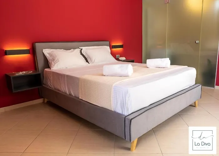 Villasdinafplio - Diva & Perla * ナフプリオ