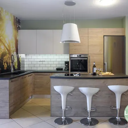 Villasdinafplio - Diva & Perla Villa