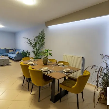 Villasdinafplio - Diva & Perla