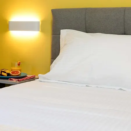 Villasdinafplio - Diva & Perla *