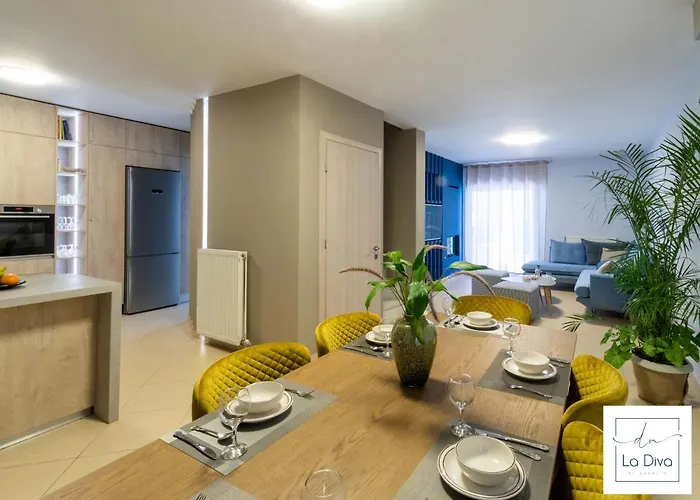 Βίλα Villasdinafplio - Diva & Perla Ναύπλιο